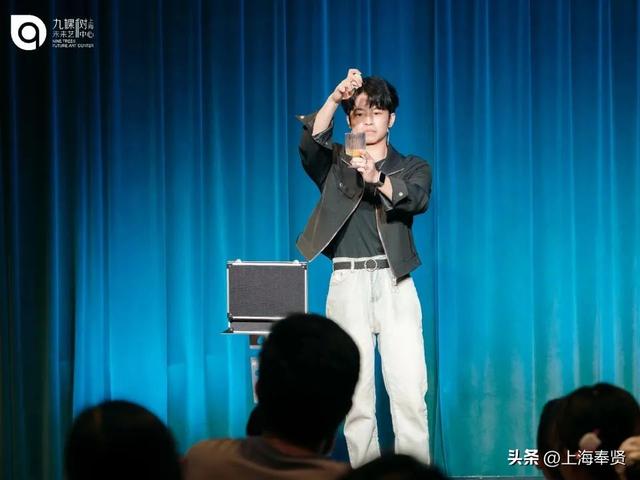 漫游大唐、科幻穿越、公园撒欢……攻略在手说走就走！