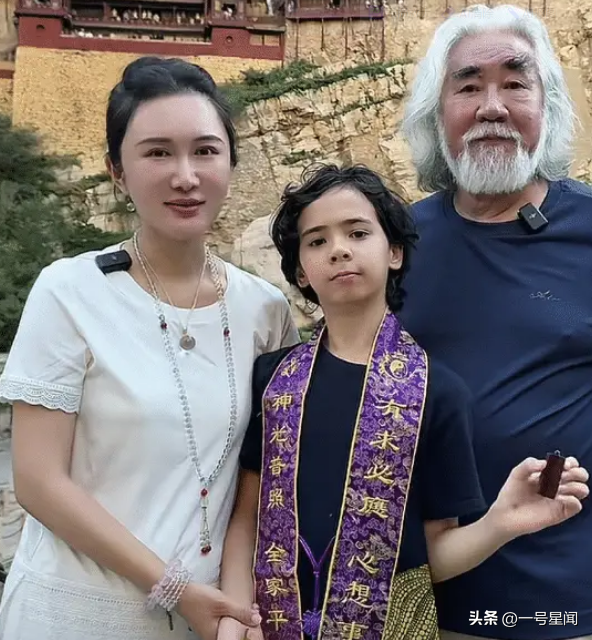 杜星霖不忍了！“老夫少妻”的烦恼，在张纪中身上体现的淋漓尽致