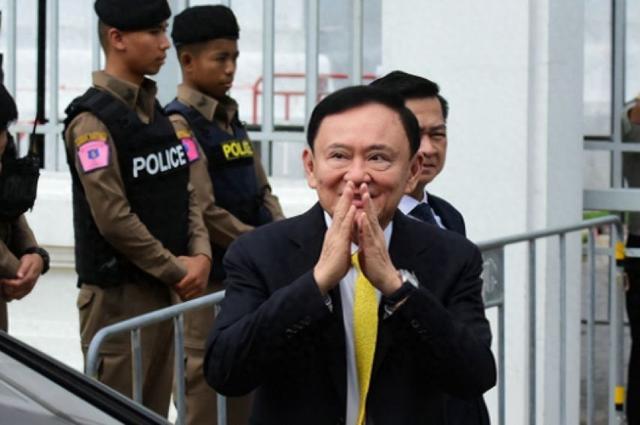 佩通坦等到最终结果，他信入狱还不是结局？泰国国王强势出手，他信家族还有翻盘的可能？
