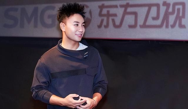 身家亿万亲爹吸血多年，现37岁无人问津的释小龙，到底做错了啥