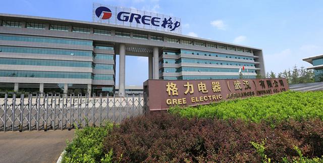 10亿赌约十年复盘：雷军流量遇坎，董明珠凭实业翻盘？