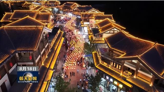 曾家山夜晚升腾烟火气 “夜经济”活力满满