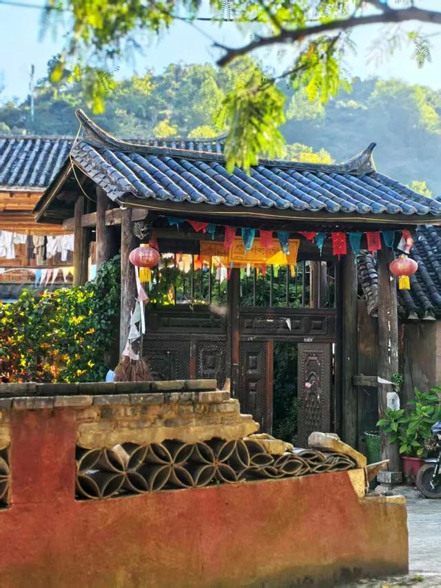 四川：泸沽仙境入梦来！