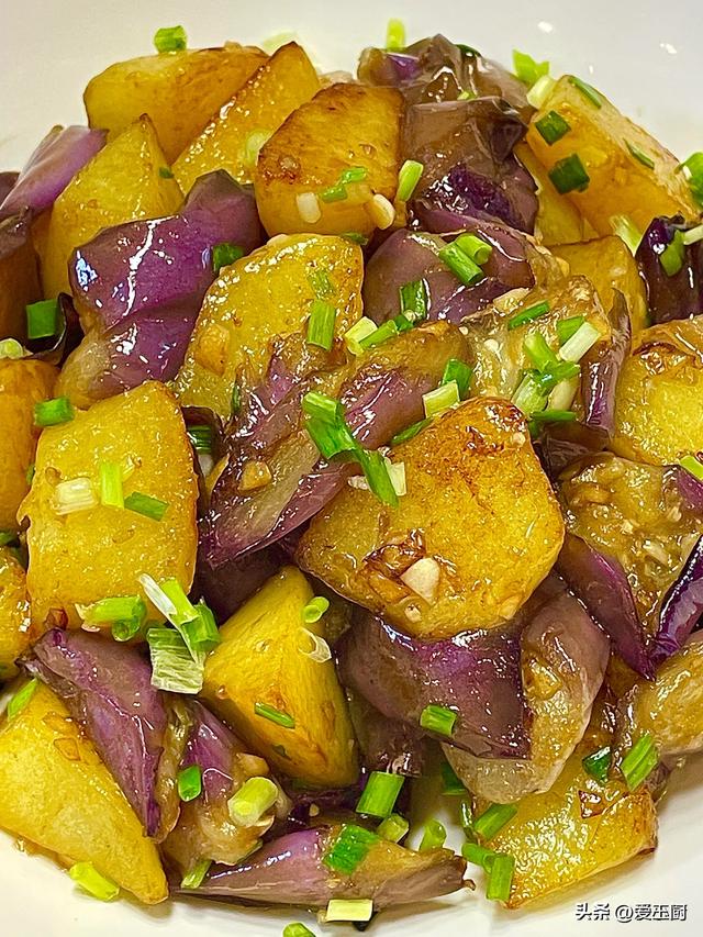 叶酸是南瓜的36倍，入秋后使劲吃	，一补血，二养肝，三增免疫