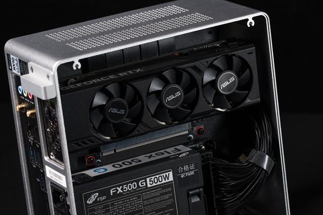 英特尔酷睿Ultra5 230F+铭瑄挑战者H810ITX+乔思伯NV10装机分享！