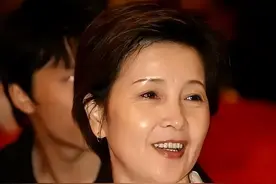 李小璐之母张伟欣：和丈夫分居但不离婚，女儿是沟通的桥梁图片