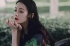 中国片酬最高12位女星，杨紫垫底，赵丽颖仅排第六，第一你想不到图片