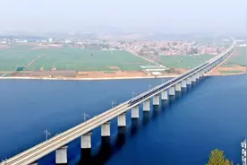 世界最快高铁要来了！时速从350公里提升至400公里，意味着什么？图片