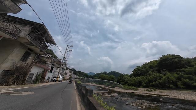 皖浙摩旅二人转——万二篇