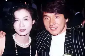 拾荒青年竟是成龙女儿！私生女吴卓林近况曝光，睡桥洞图片