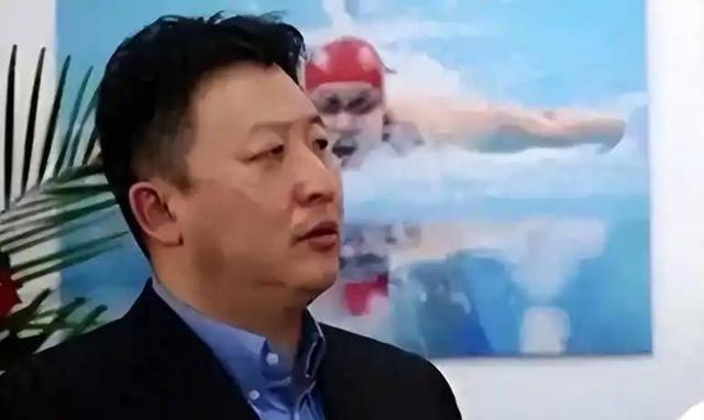 连娶3位徒弟，将奥运冠军变主妇，毁掉队员前途的他能有多离谱？