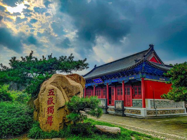 五岳和黄山，到底谁才是中国第一名山？
