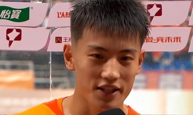 感谢李明！邓捷夫后助国安再挖角大连，有意引进21岁留洋边路飞翼