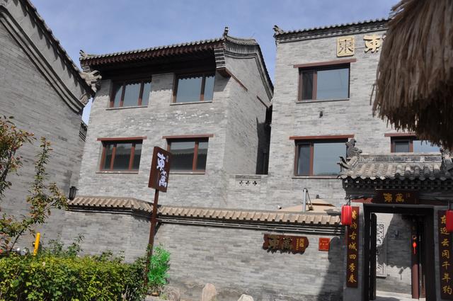 江南景区拍摄 记者张德富