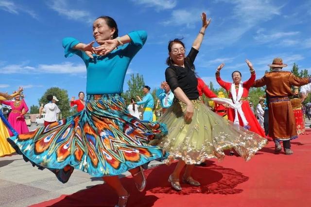 水天一色 博斯腾湖