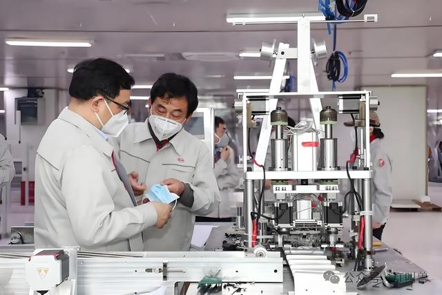 俄媒吓唬北约，称中国无人机产能每月50万架！广东省一脸问号