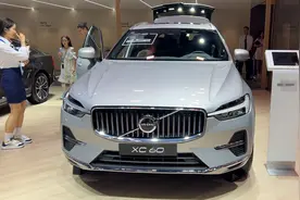 裸车25万，有史以来最低！配2.0T四驱+8AT，沃尔沃XC60值得买？图片