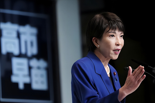 不许中国一家独大，特朗普联合8国在白宫签字，要废中国王牌