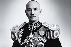 蒋介石坦言：能替代我的有两人，一是毛主席，另一个已经被我毙了图片