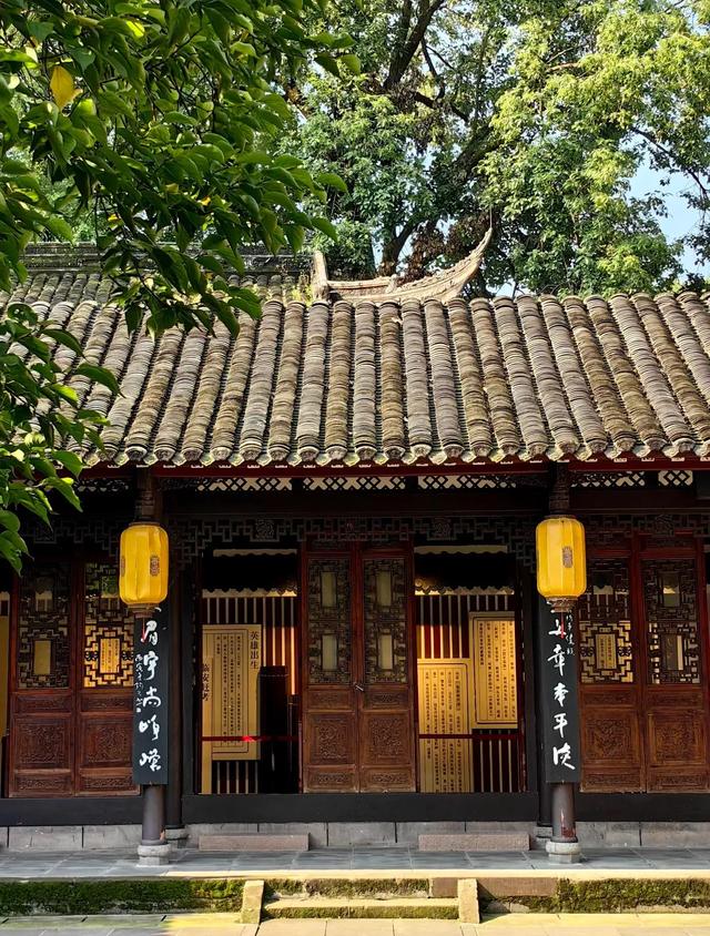 成都8块钱的快乐~访古罨画池，寻踪红楼梦，地铁公交1h直达