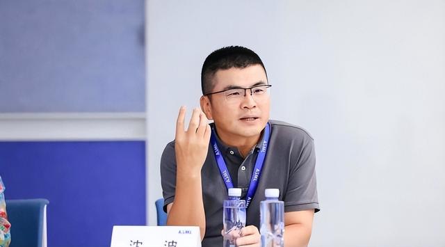 全都反水了！ASML	、荷兰光刻机供应商相继宣布	，外媒：事情闹大了