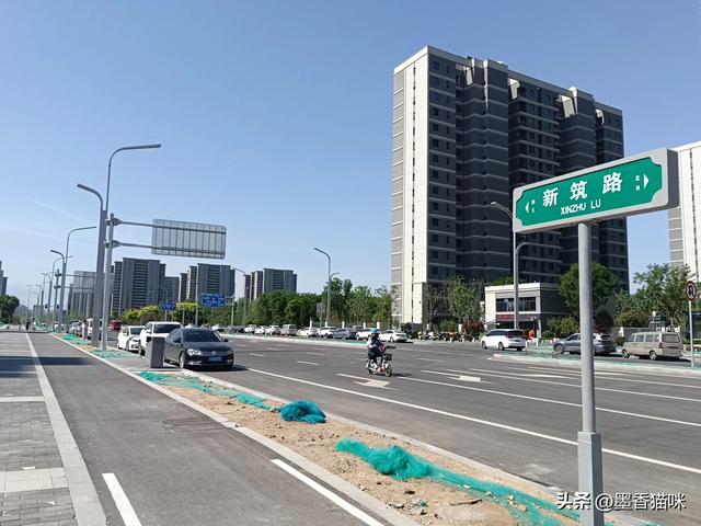 浐灞港务区半日游,顺路逛到临潼,然后坐火车回西安