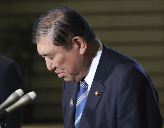 石破茂决定打破惯例，30年来第一次，中国等不到，日本迟来的道歉