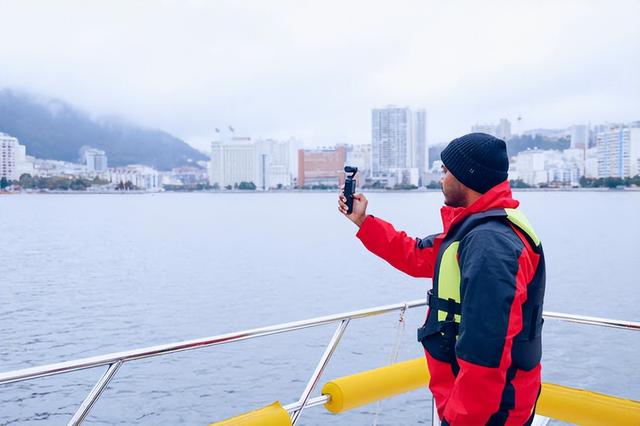 【外眼看云南】“锡都”个旧卸下工装换上运动装，“圈粉”国际博主