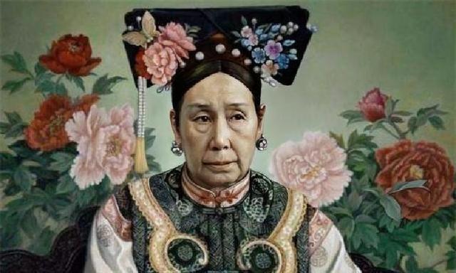 慈禧将19岁宫女，嫁给60岁老太监，洞房花烛夜，太监一把扯下