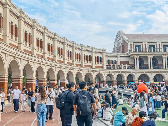 眼都之旅|一场穿梭于“旧与新”“洋与土”之间的沉浸式体验！