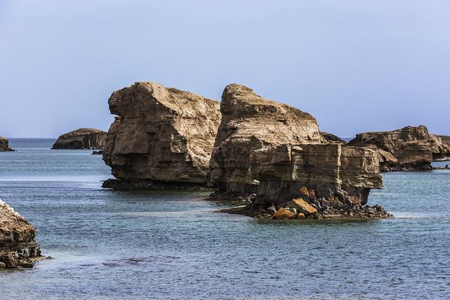 青海旅游-海西州-乌素特水上雅丹景区