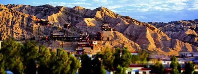 优惠加码，暖冬游张掖！邂逅别样的丹霞、雪山与石窟！