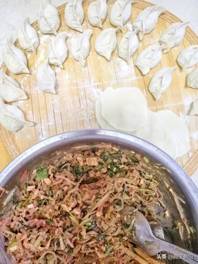 冬至吃饺子，提醒“3馅不上桌，福气不进门”，鲜美应季