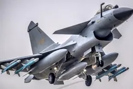 中国战机或拿下4份大单？“枭龙”和歼-10CE，总数77架图片