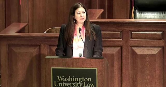 美联储又爆丑闻！高官噤声期交易个股，辞职后特朗普火速补位