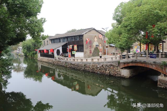 2005年国庆，南泉街上走了一圈，随便拍了一组当地人生活