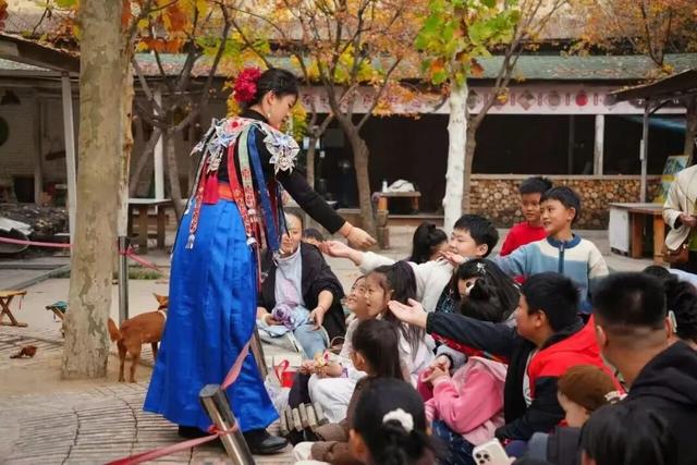 马上来“临” “沂”起过年｜爬一座沂蒙的山
