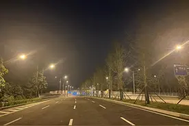 “点亮”出行路！济南内陆港片区温梁路照明工程完工图片