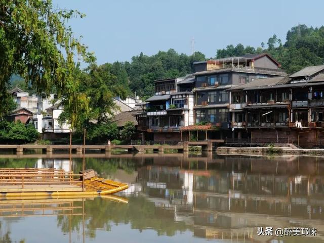 秋天想找个古镇慢下来？邛崃这两座千年古镇，来了就不想走！