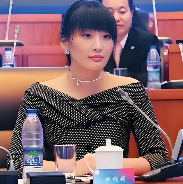 又反转！宗馥莉亮出2张底牌，这下宗泽后和3个私生子高兴不起来了