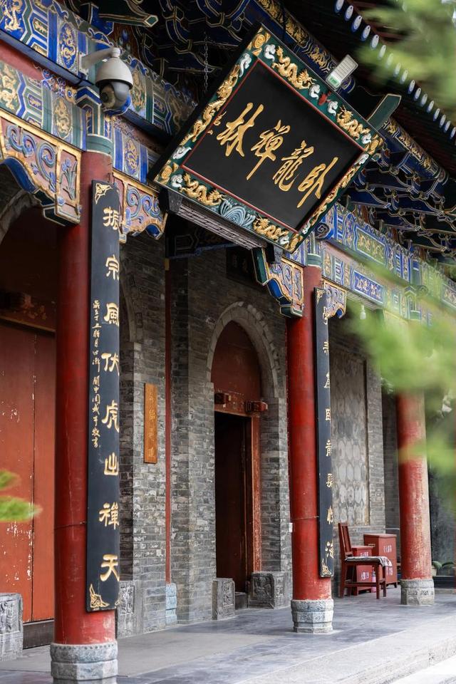 宝鸡城郊最“隐秘”隋唐古刹，卧佛冠绝西北，竟藏着三教合流玄机