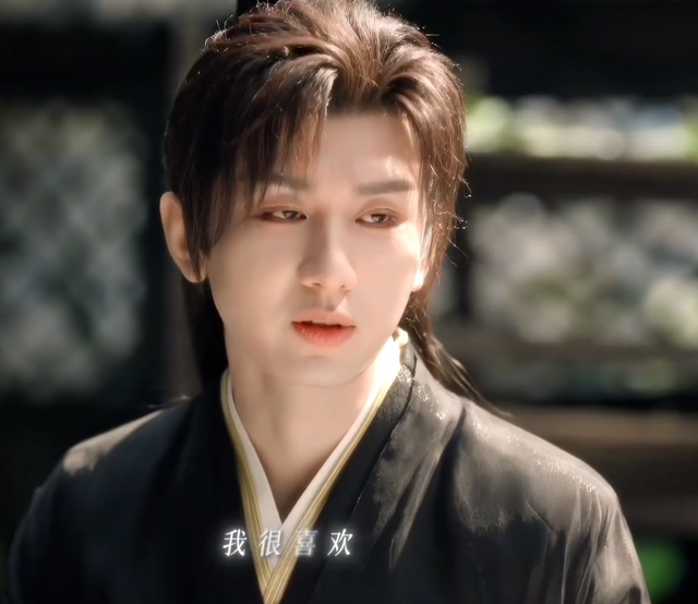 《天地剑心》《山河枕》各看4集，一部直接弃剧，一部熬夜狂追！