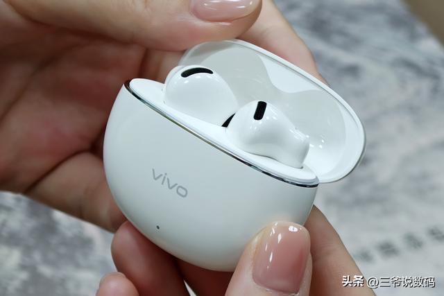 vivo TWS Air3 Pro：最佳“苹替”，半入耳降噪新选择