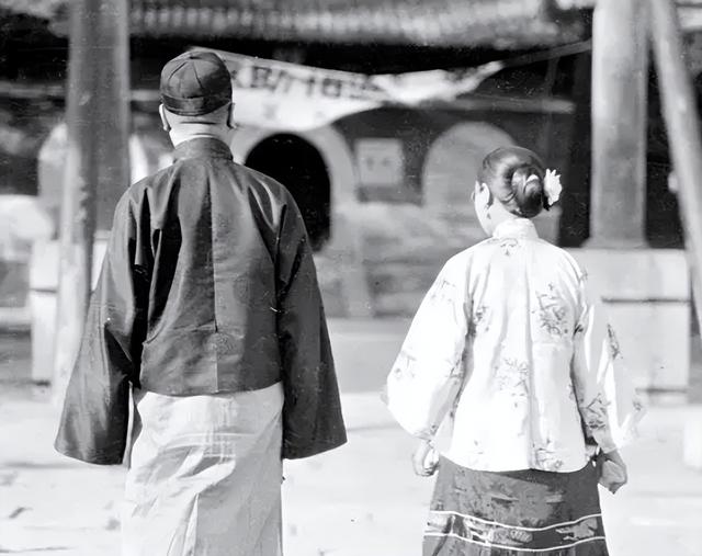 男子失踪家人苦寻79年，2010年国安部确认：他是周恩来手下特工