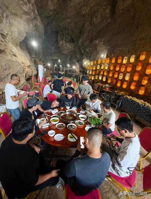 【南渡乌江 骑遇山河】金沙摩旅踏秋追红迹 | 一半风光治愈 一半信仰滚烫