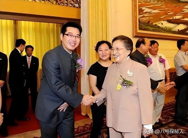 国家出手抓的3位首富	，罪行太恶劣，坑惨老百姓，个个不配被原谅