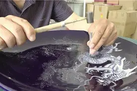 内蒙古自治区级非物质文化遗产代表性项目——青城刻瓷：瓷间乾坤刻 岁月韵痕留图片