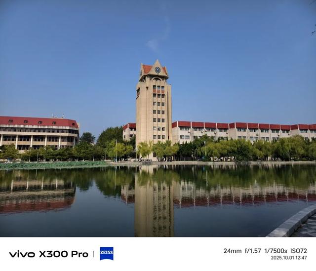 vivo X300系列评测：同级巅峰影像 出片易如反掌