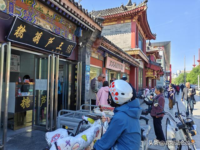 这个时候参观保定古莲花池景区有点时间不对，但还是进来转一圈