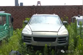 事故理赔为何从全损赔变为只赔5万？保险公司：怀疑有人骗保图片